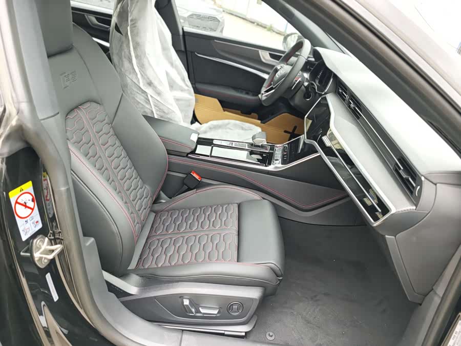 Audi RS 7 car image #23