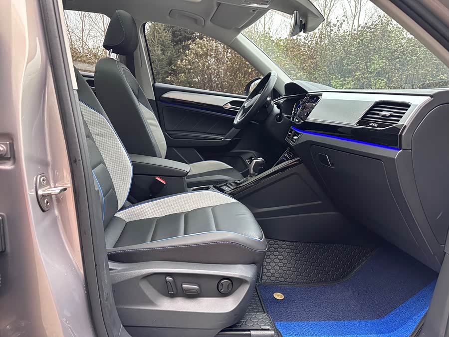 Volkswagen Tayron GTE 2021 immagine di auto #23