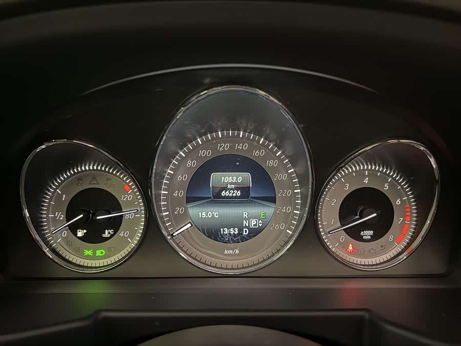 Mercedes-Benz GLK Class 2014 car image #23