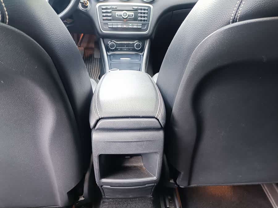 Mercedes-Benz A Class (Imported) 2014 #23 Mercedes-Benz A Class (Imported) 2014 car image #23