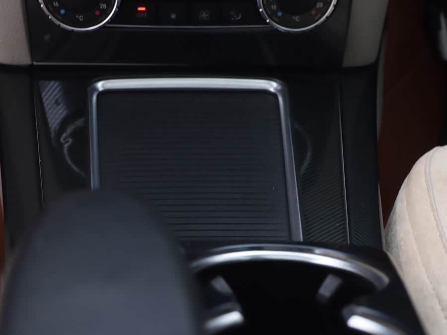 Mercedes-Benz GLK Class 2015 #23 Mercedes-Benz GLK Class 2015 car image #23