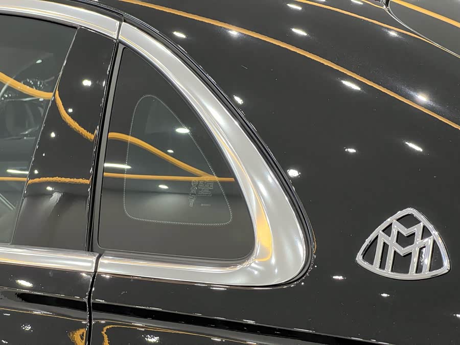 Mercedes-Benz Maybach S Class 2025 car image #23