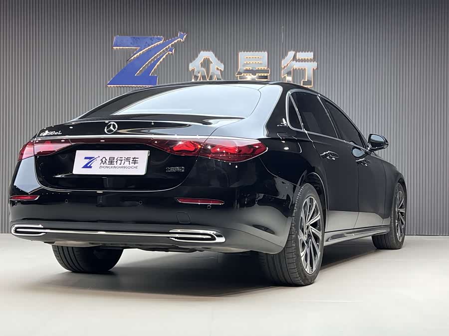 Mercedes-Benz E Class New Energy 2024 car image #23