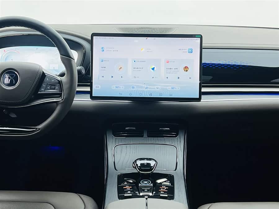 BYD Han 2022 immagine di auto #23