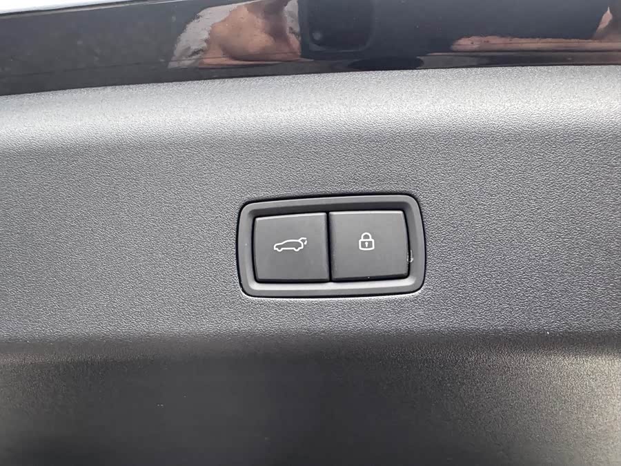 Li i8 2025 изображение автомобиля #23