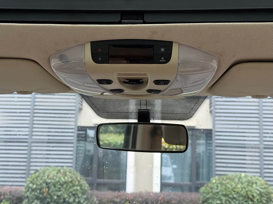 奔驰 唯雅诺 2013 #23 奔驰 唯雅诺 2013 汽车图片 #23