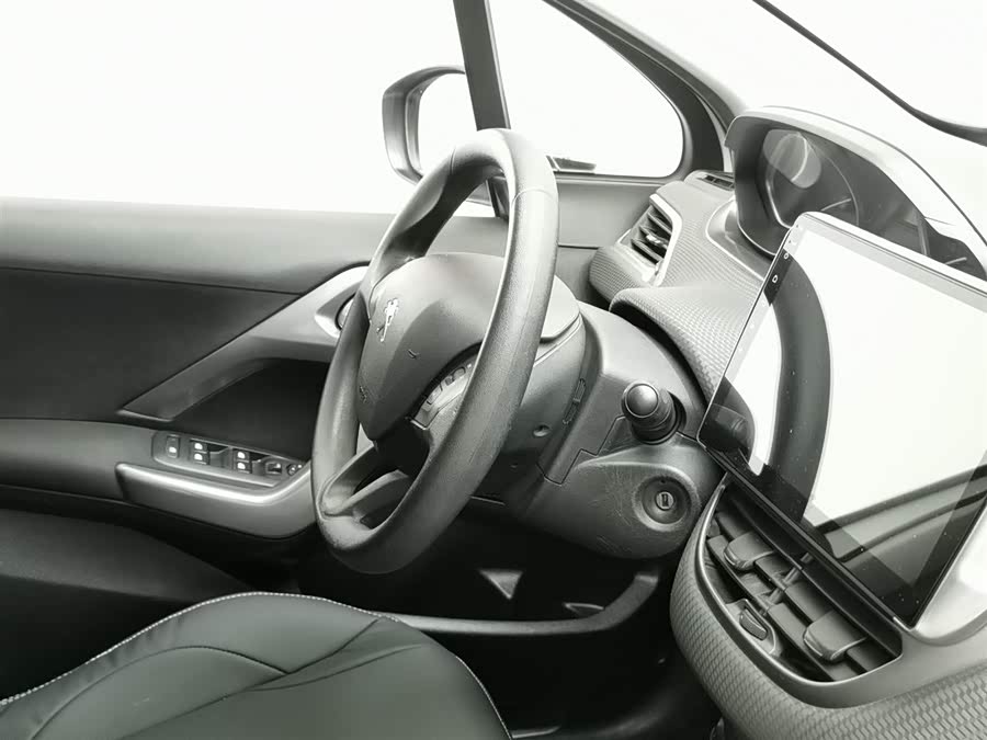 Peugeot 2008 2014 صورة سيارة #23