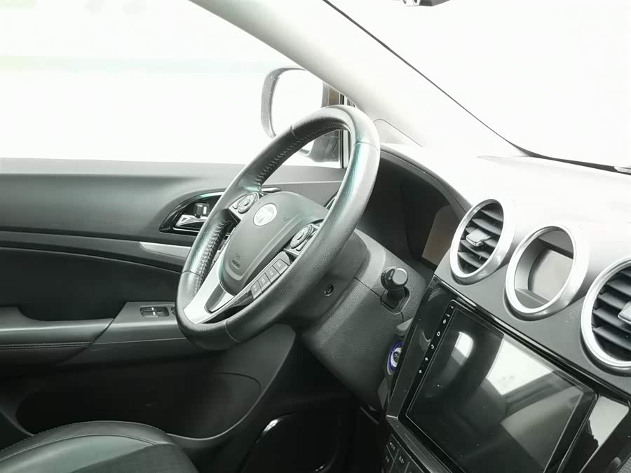 BYD S7 2015 car image #23