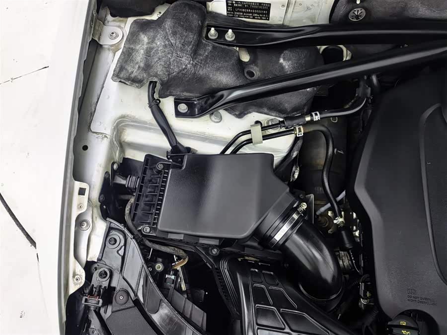 Audi Q5 2016 car image #23