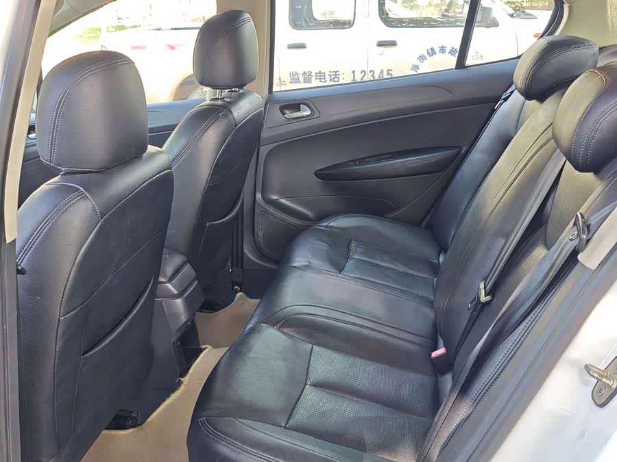 标致 标致308 2015 汽车图片 #23