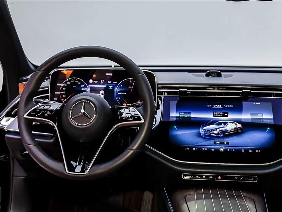 Mercedes-Benz E Class New Energy 2025 car image #23