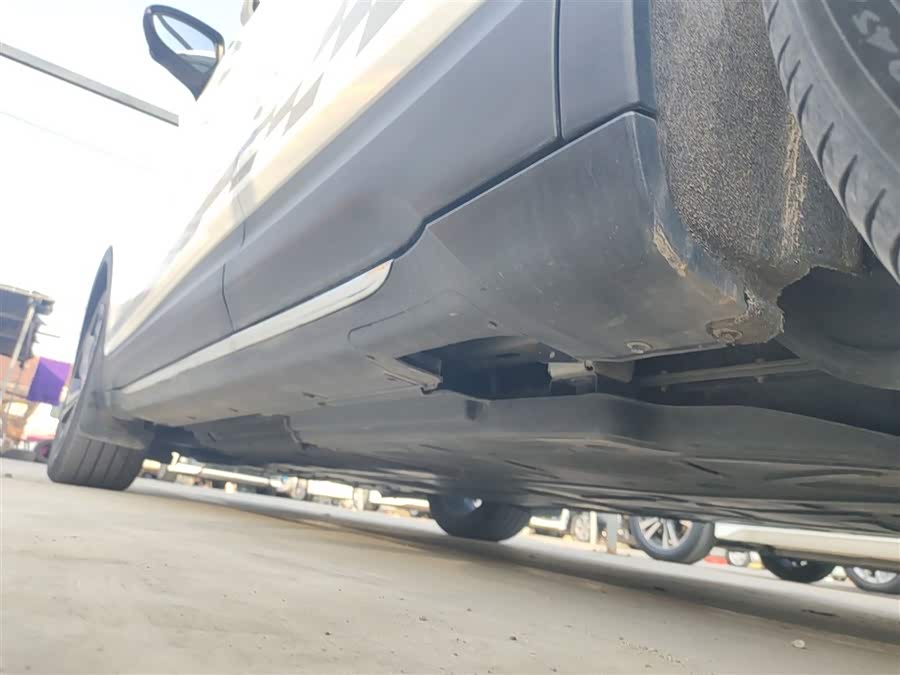 HongQi E-HS3 2020 car image #23