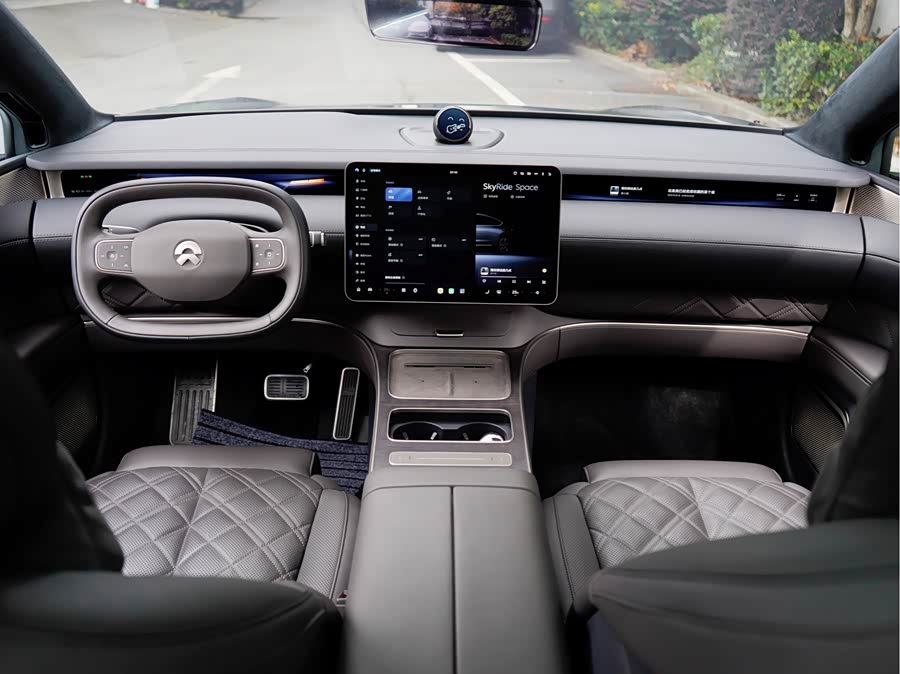 蔚来 蔚来ET9 2025 汽车图片 #23