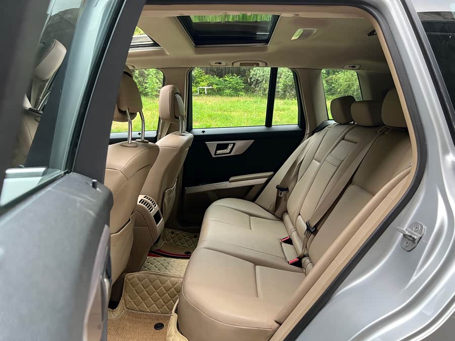 Mercedes-Benz GLK Class (Imported) 2010 car image #23