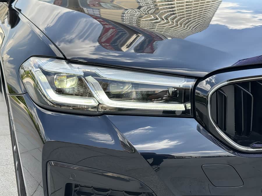 BMW 5 Series (Imported) 2021 car image #23