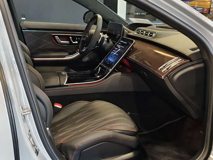 Mercedes-Benz S AMG New Energy imagem de carro #23