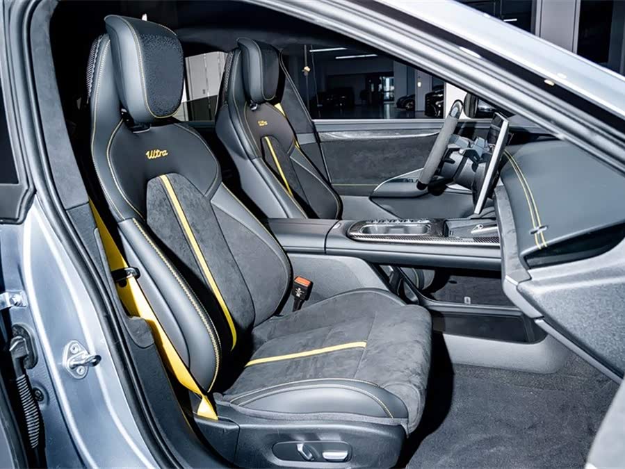 小米汽车 小米SU7 Ultra 2025 汽车图片 #23