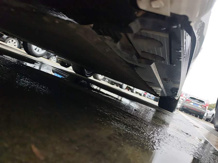 HongQi EH7 2024 #23 HongQi EH7 2024 immagine di auto #23