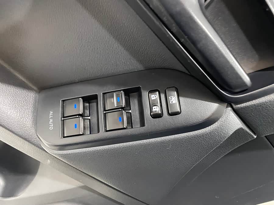 丰田 普拉多 2016 汽车图片 #23