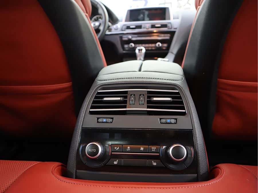 BMW M6 2014 #23 BMW M6 2014 car image #23