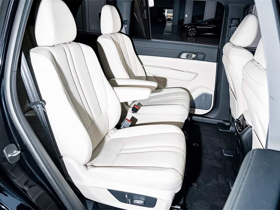 理想汽车 理想ONE 2022 汽车图片 #23