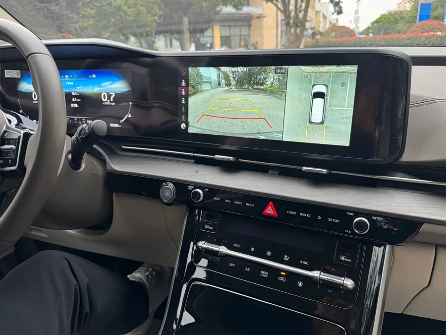 Kia Carnival 2022 immagine di auto #23