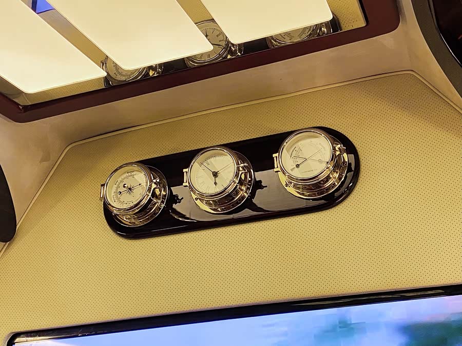 Ford E350 2014 #23 Ford E350 2014 car image #23