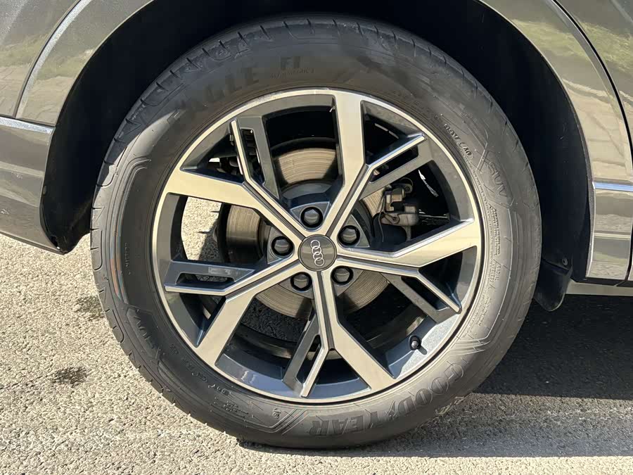 Audi Q3 Sportback 2020 car image #23