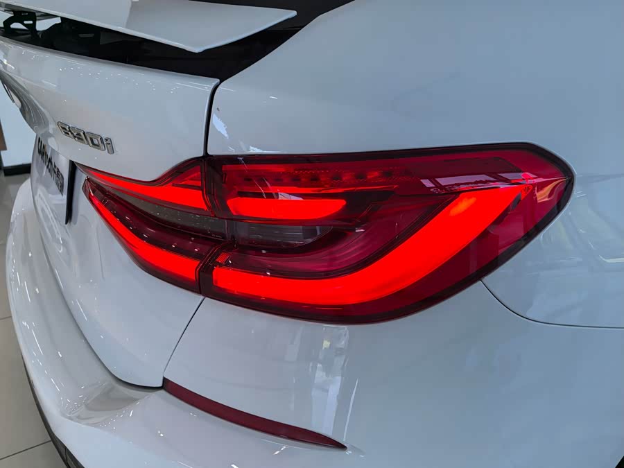 BMW 6 Series GT 2020 car image #23