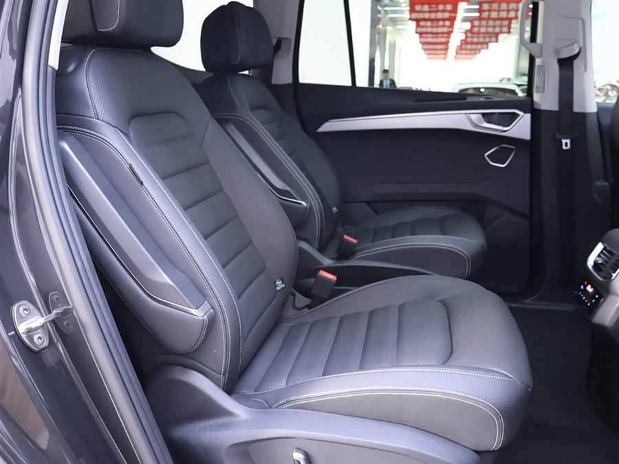 Volkswagen Talagon 2023 car image #23