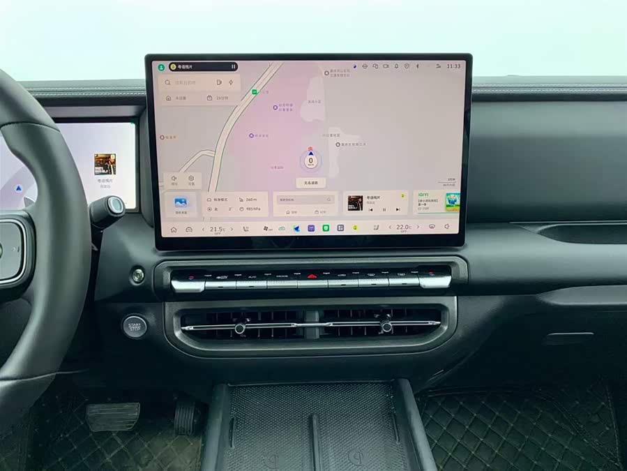 Tank 300 New Energy 2025 #23 Tank 300 New Energy 2025 car image #23