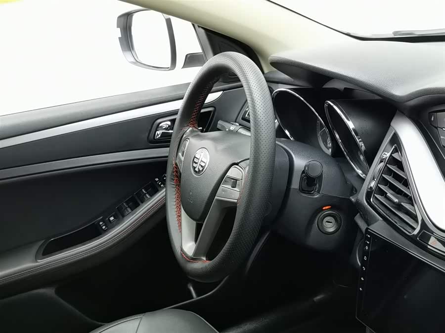 奔腾 奔腾B70 2015 汽车图片 #23