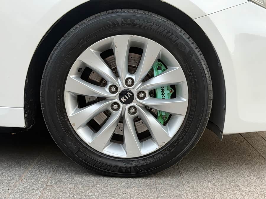 Kia K5 2016 #23 Kia K5 2016 car image #23
