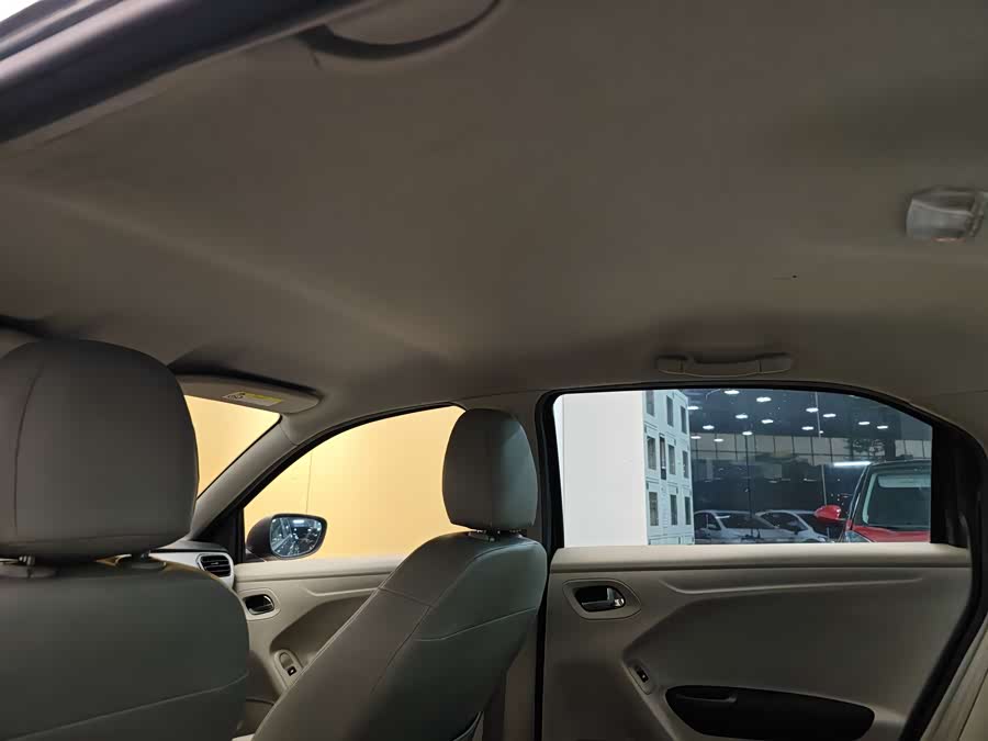 Citroen 2014 car image #23