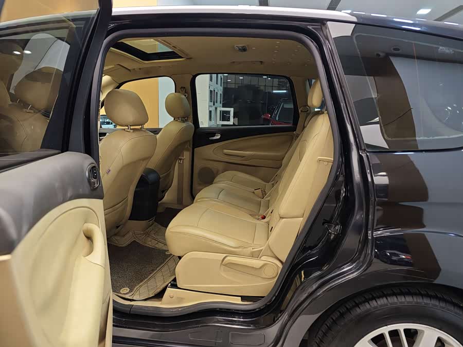 Ford S-MAX 2012 #23 Ford S-MAX 2012 car image #23