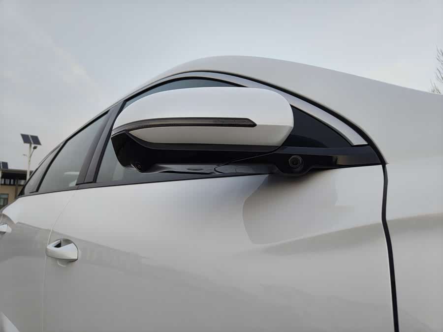 BYD Sea Lion 05 DM-i 2025 car image #23