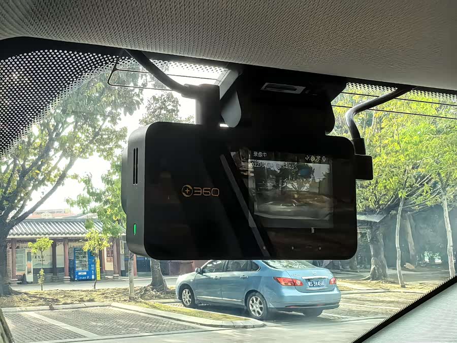 Neta V 2022 #23 Neta V 2022 изображение автомобиля #23