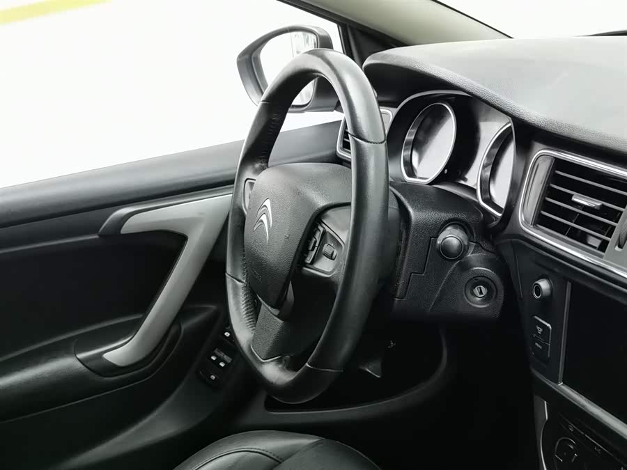 Citroen C3-XR 2015 car image #23