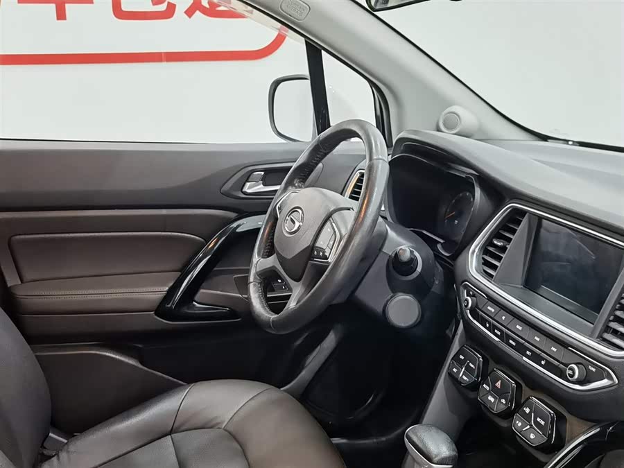 GAC Trumpchi GS4 2017 #23 GAC Trumpchi GS4 2017 car image #23