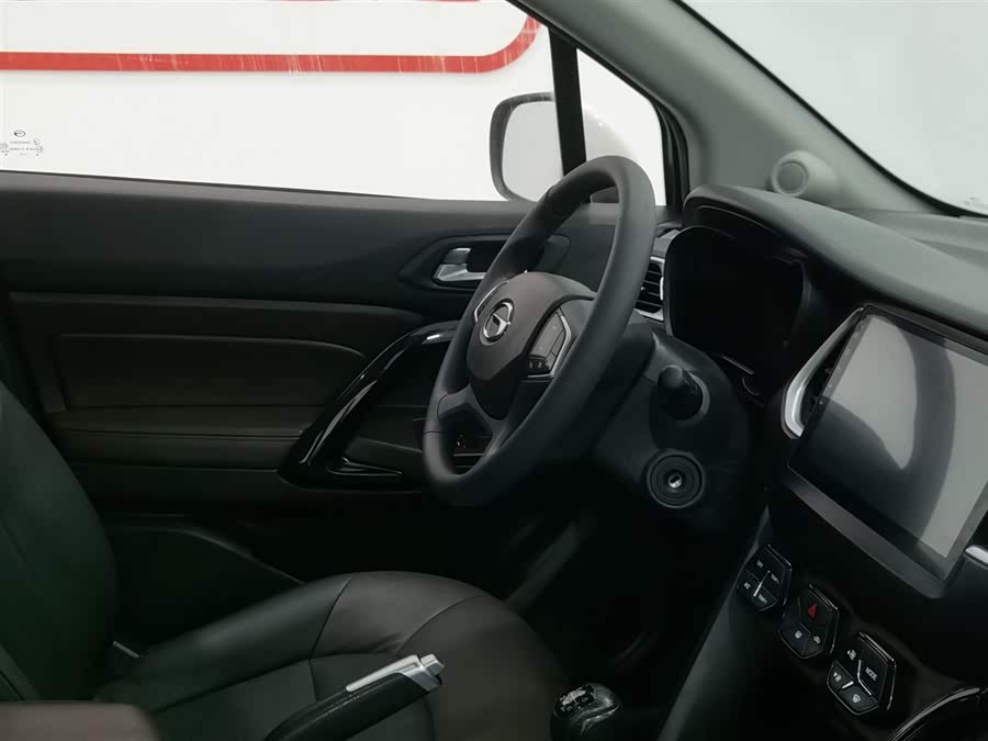 GAC Trumpchi GS4 2018 #23 GAC Trumpchi GS4 2018 car image #23