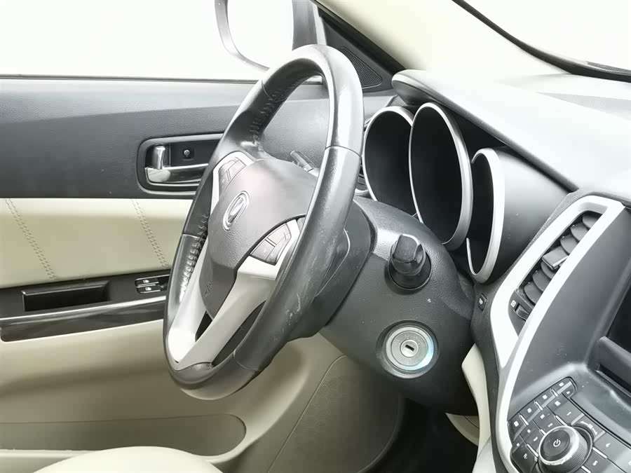 Changan Eado 2015 imagem de carro #23