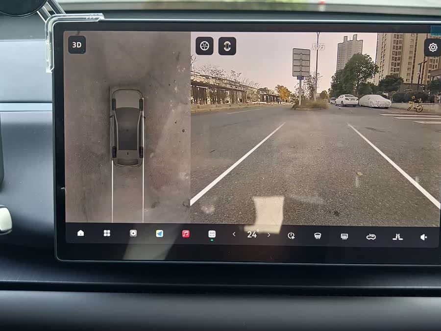 零跑汽车 零跑C10 2024 汽车图片 #23