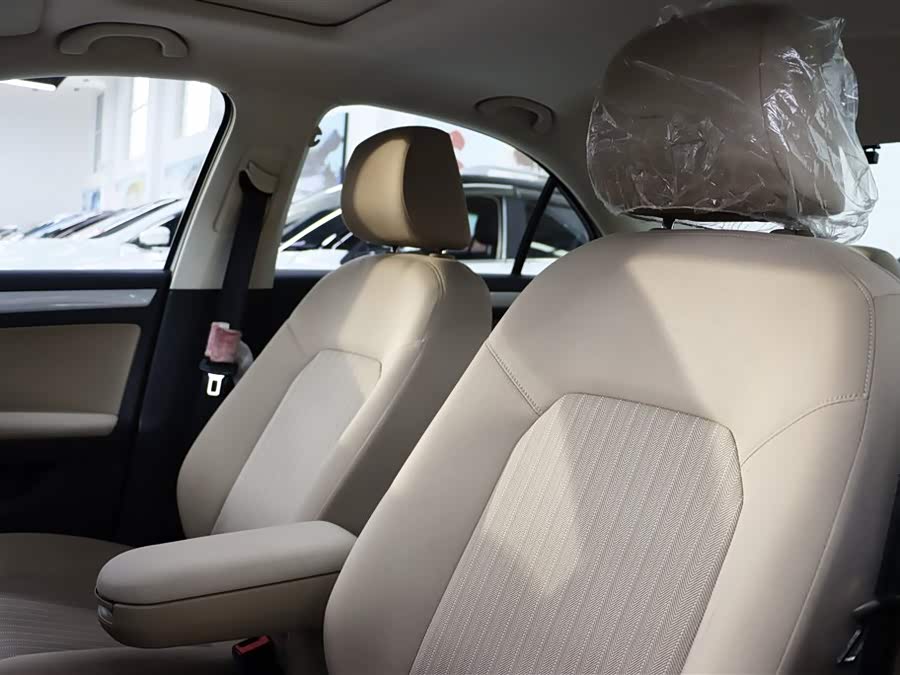Jetta Jetta 2013 car image #23
