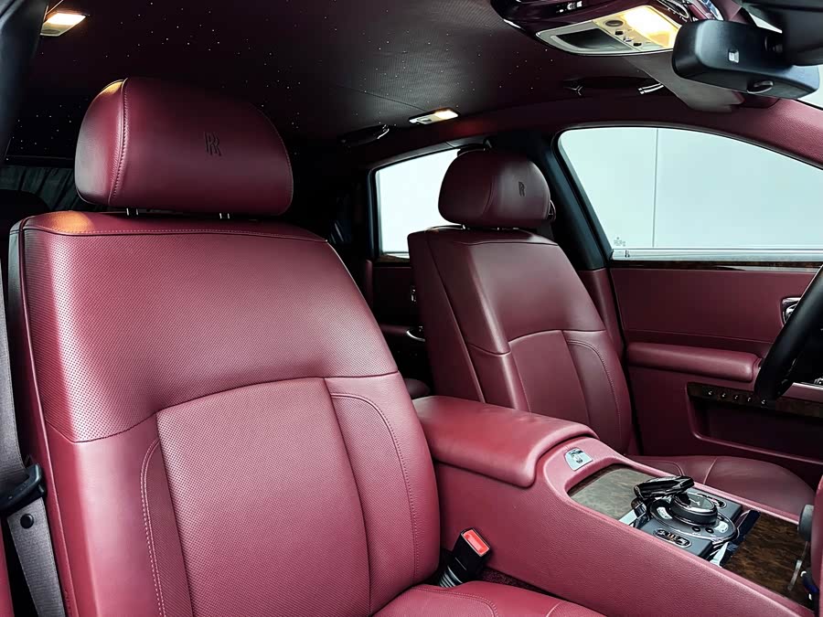 Rolls-Royce Ghost 2010 car image #23