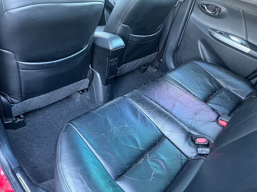 丰田 YARiS L 致炫 2014 汽车图片 #23