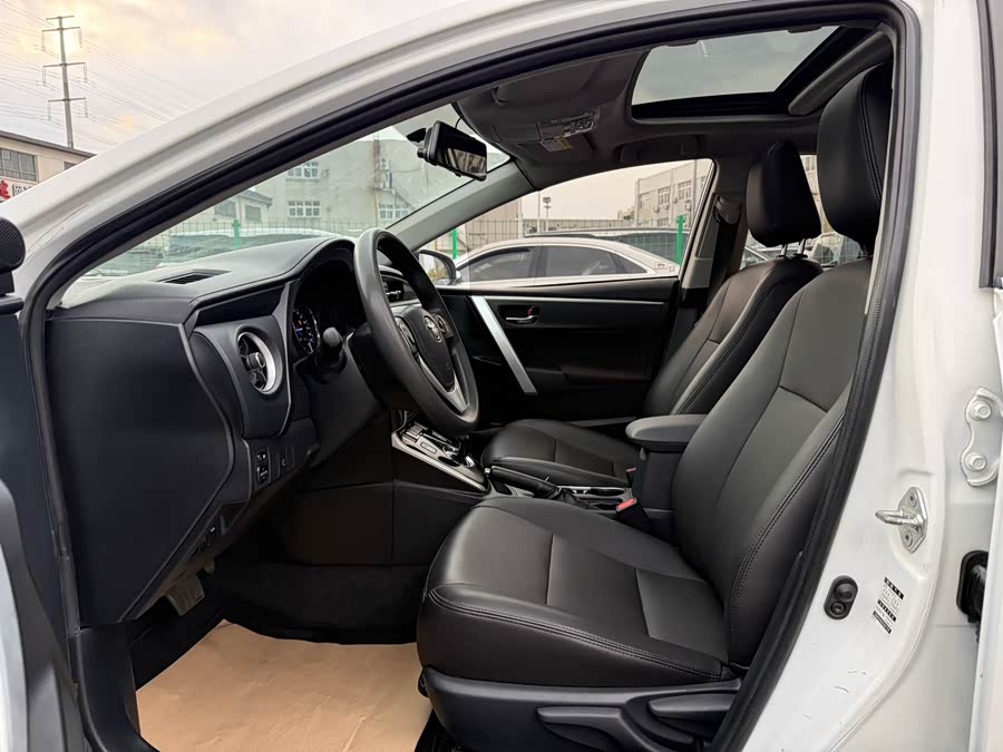 Toyota Corolla Hybird E+ 2020 immagine di auto #23