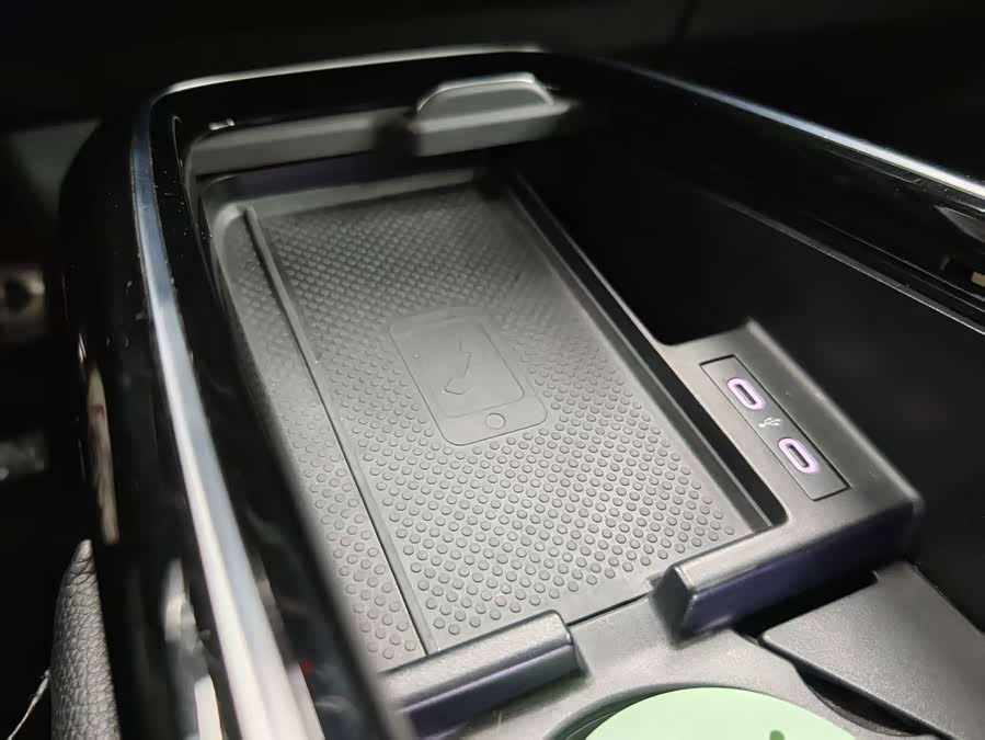 Volkswagen ID.6 X 2022 #23 Volkswagen ID.6 X 2022 car image #23