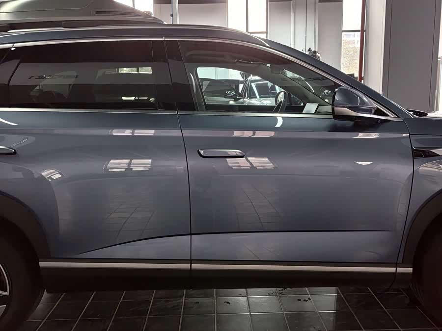 BYD Sea Lion 07 DM-i 2025 car image #23