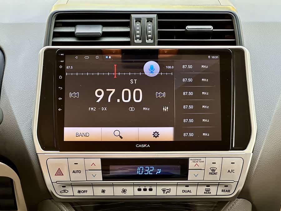 Toyota 2020 car image #23