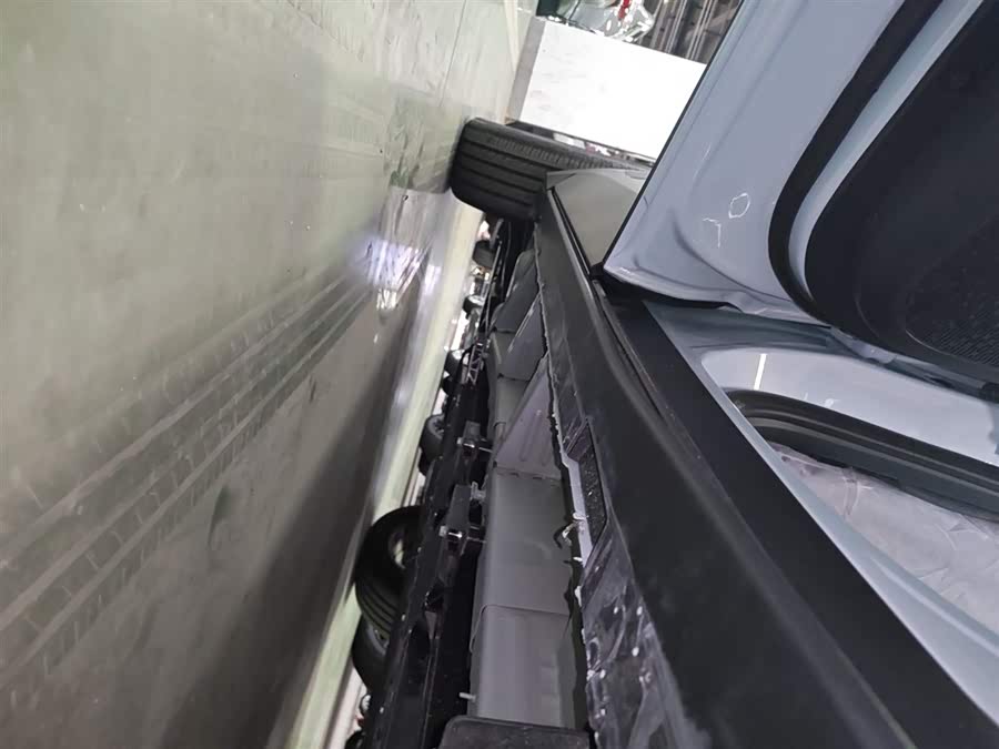 Chevrolet Equinox Plus 2025 car image #23